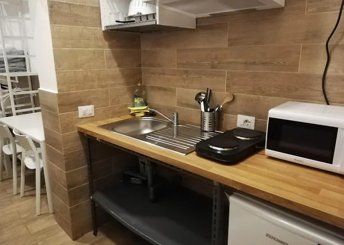 Zamboni Апартаменты Болонья