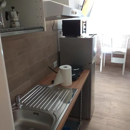 Zamboni Apartment *