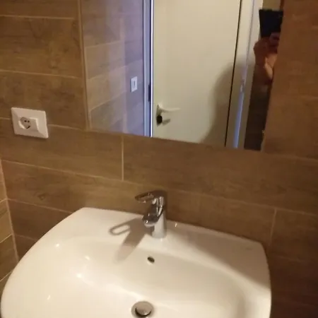 Zamboni Apartment